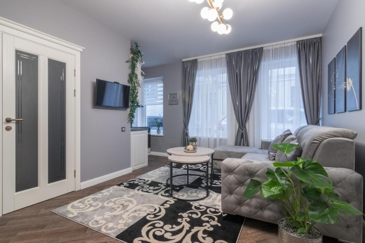 Dandelion Apartment In The Heart Of Kaunas Ngoại thất bức ảnh