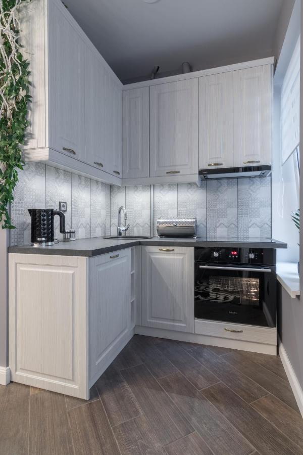 Dandelion Apartment In The Heart Of Kaunas Ngoại thất bức ảnh